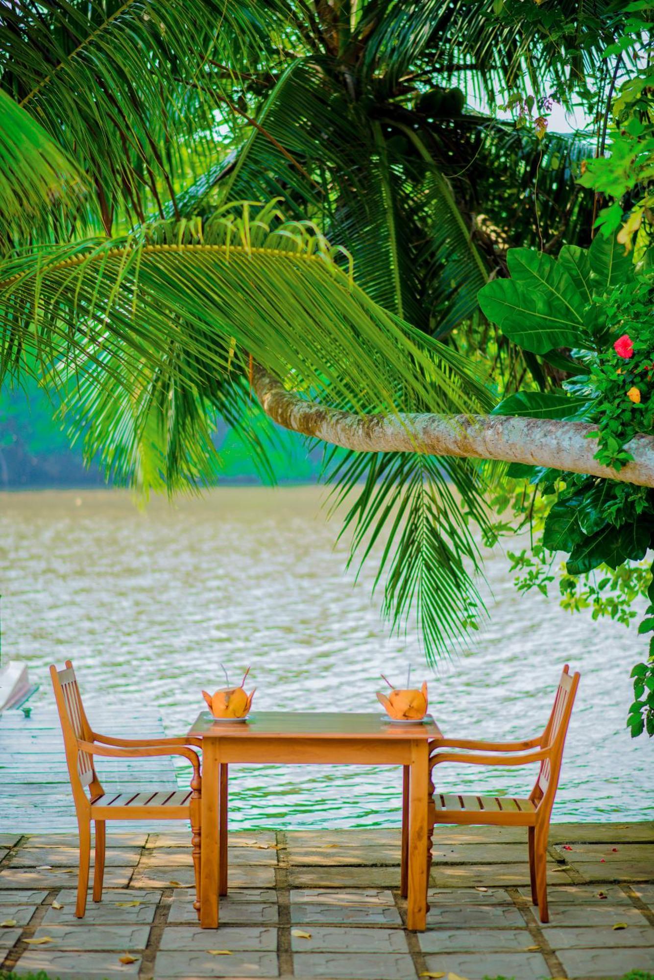 Lagoon Bentota Resort Kültér fotó
