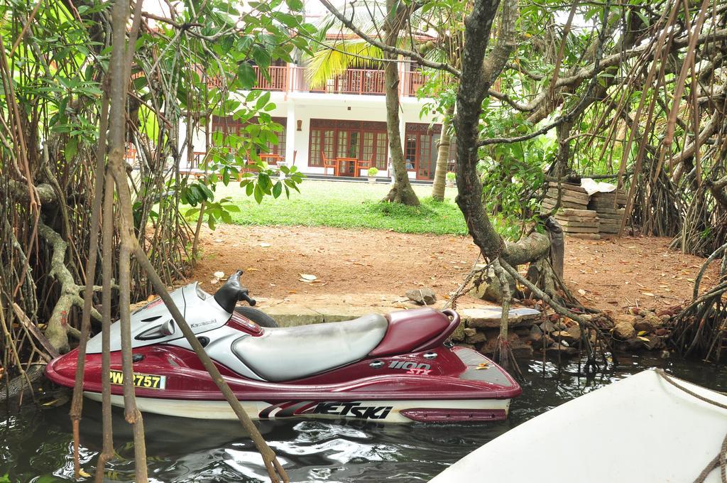 Lagoon Bentota Resort Kültér fotó