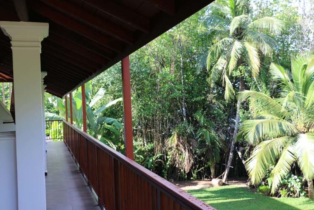 Lagoon Bentota Resort Kültér fotó